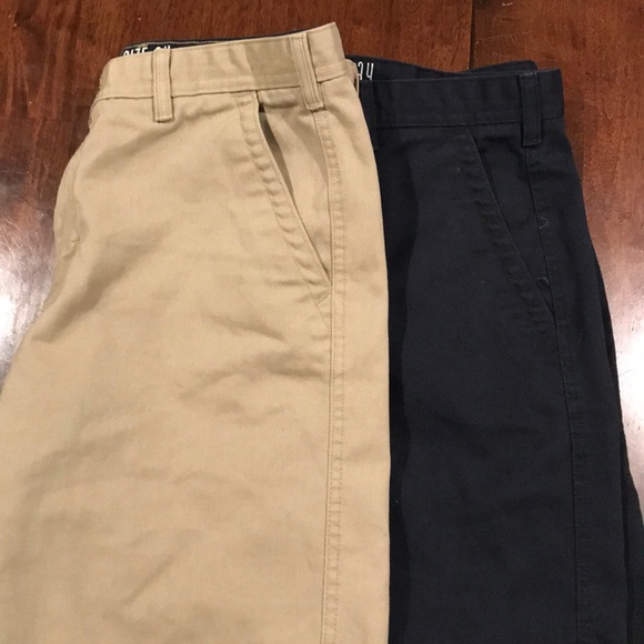 Men’s shorts - Picture 3 of 3